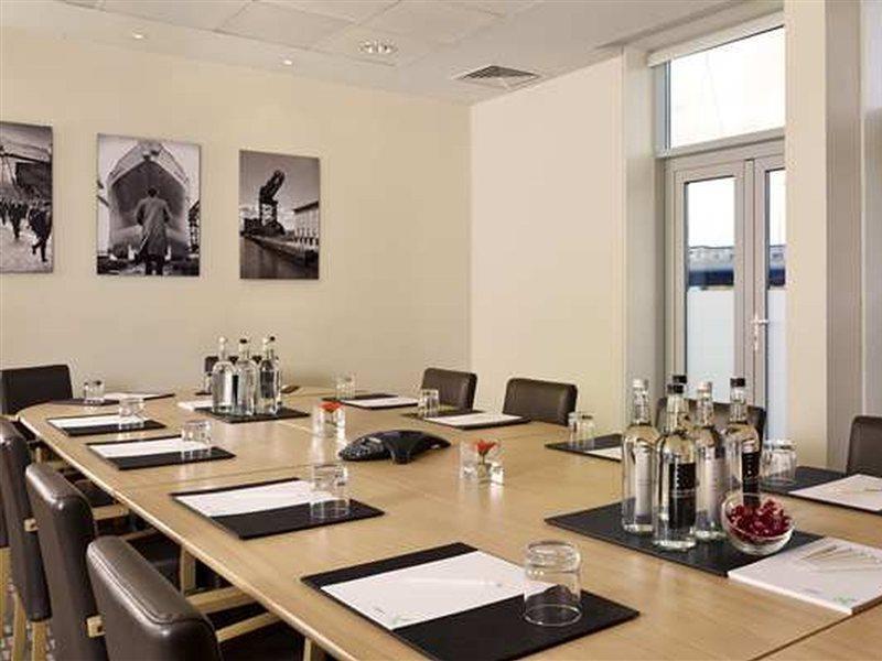 Hilton Garden Inn Ostrava Dış mekan fotoğraf